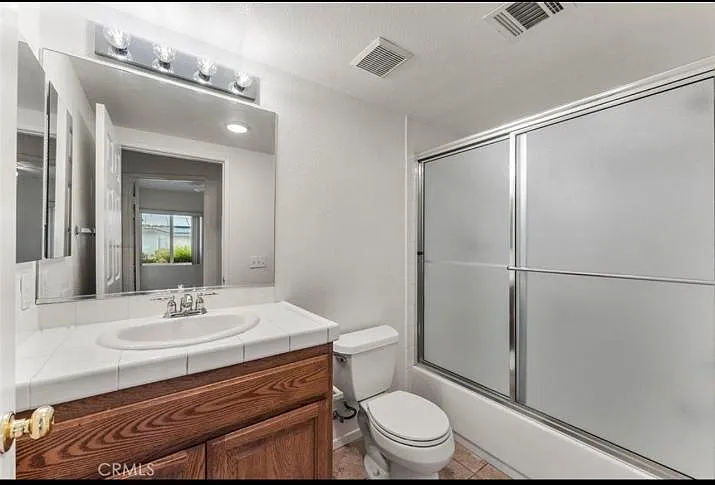 downstairs full bathroom