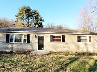 290 Robb Hill Rd, Martinsville, IN 46151