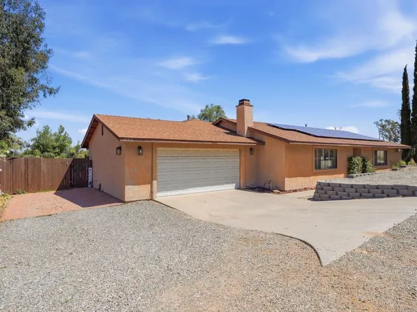 1132 Ramona St, Ramona, CA 92065