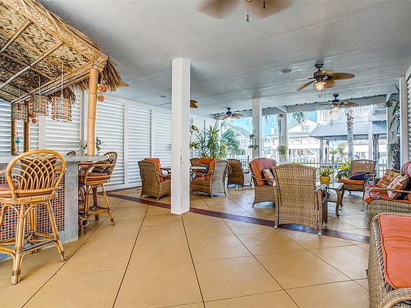4th image of 3415 Petite Cir