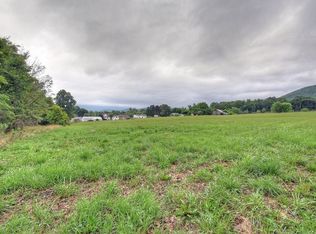 Crestview Dr, Elizabethton, TN 37643