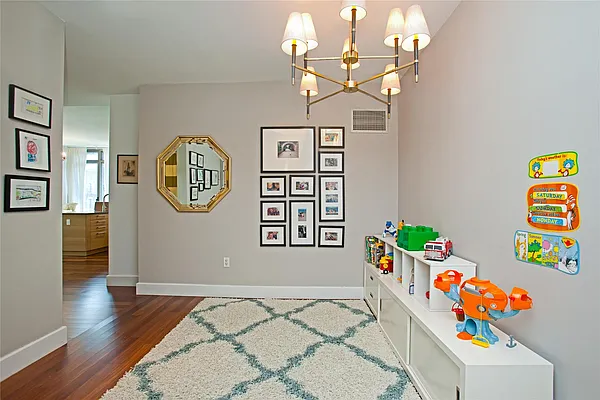 Sold by Douglas Elliman | media 14