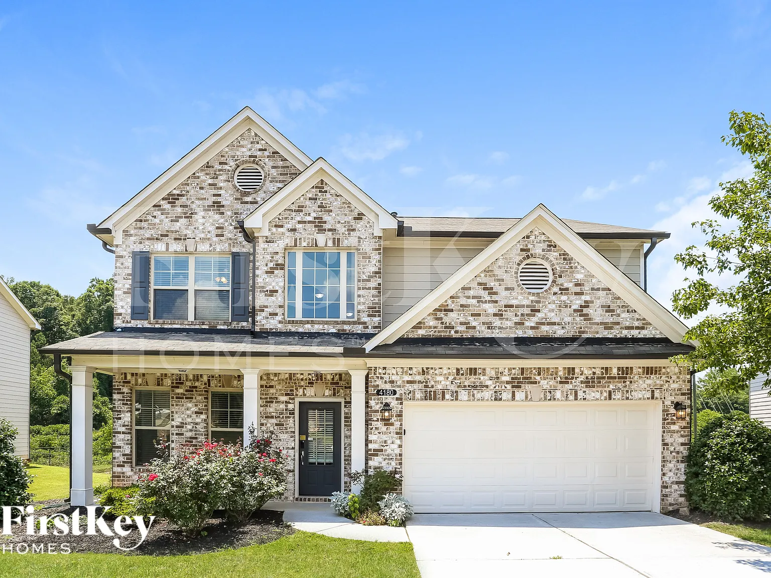 4 bed, 2.5 bath, 2307 sqft, $2,060 — Photo 1