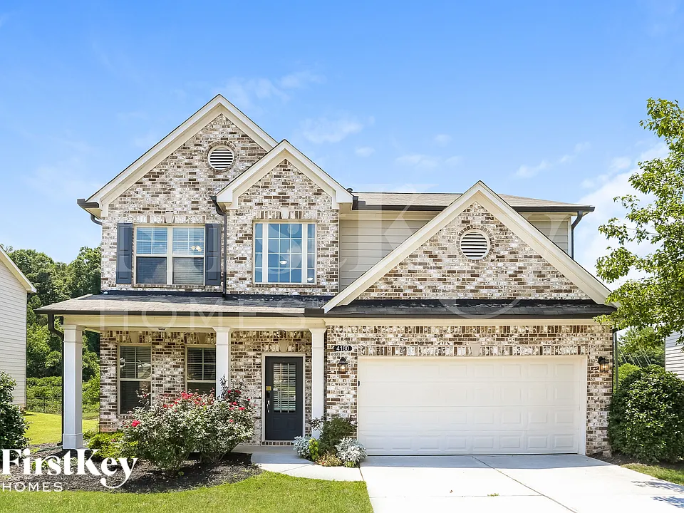 4180 Pleasant Woods Dr