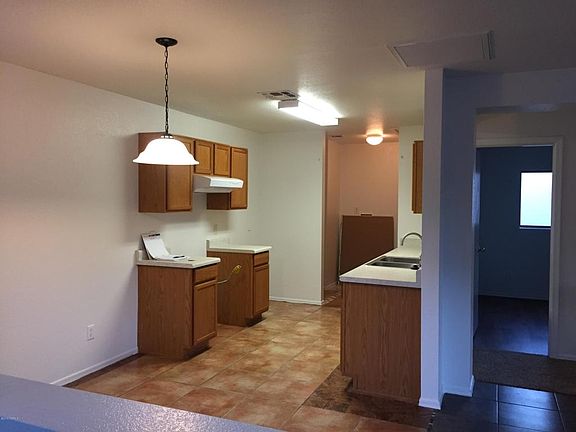 3rd image of 1603 W Carey Belle Ct