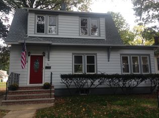32 Maplewood Ave, Edison, NJ 08837