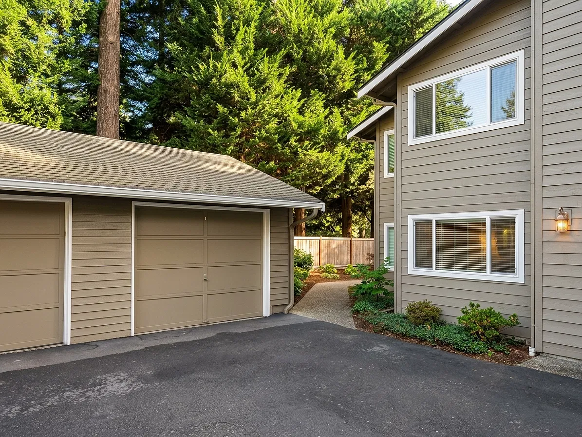 2 bed, 958 sqft, $2,450 — Photo 3