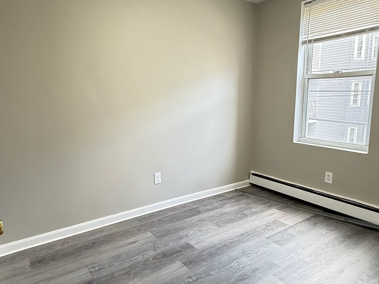 2 bed, $2,500 — Photo 3
