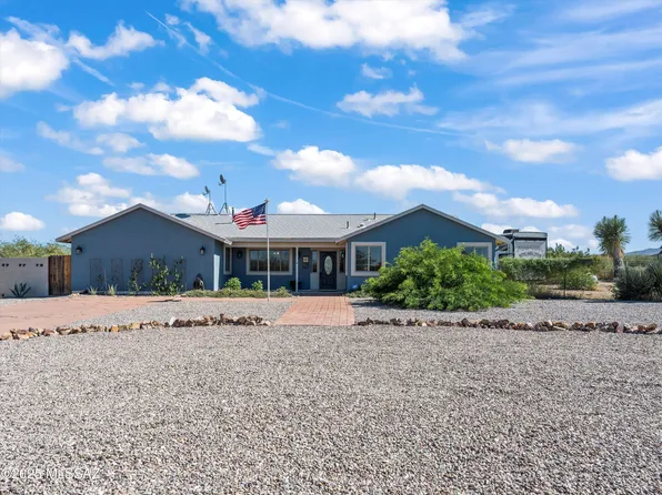 2660 E Darlene Ln, Vail, AZ 85641