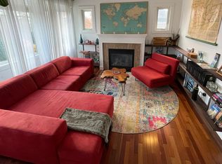 911B 23rd Ave, Seattle, WA 98122