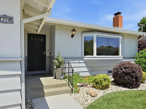 802 Pueblo Avenue, Napa, CA 94558