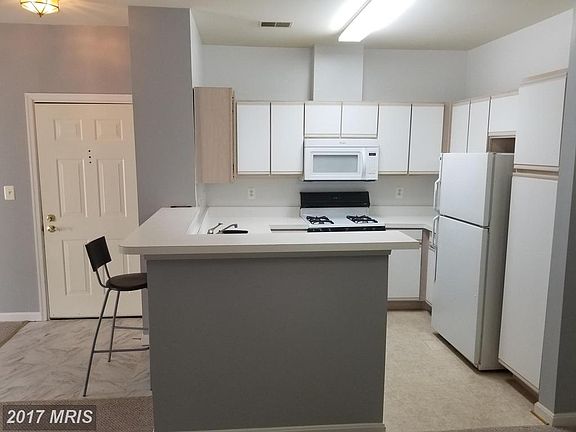 5th image of 3517 Piney Woods Pl APT E202