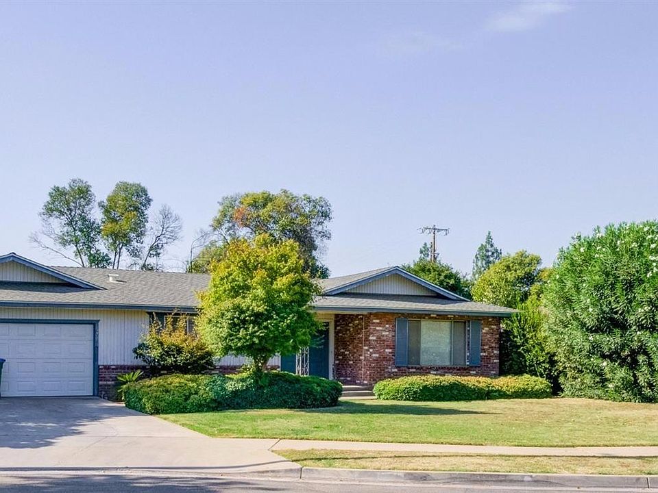 2nd image of 6442 N Palm Ave