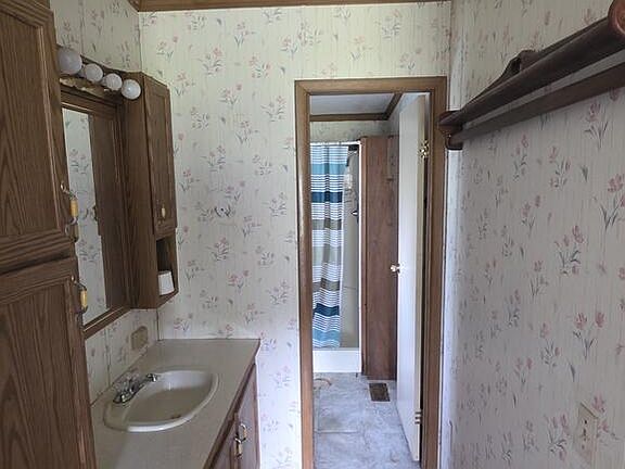 5th image of 411 Lunbeck Rd