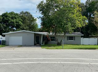 1867 Betty Ln, Largo, FL 33770