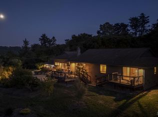 1426 Darby Rd, Sebastopol, CA 95472