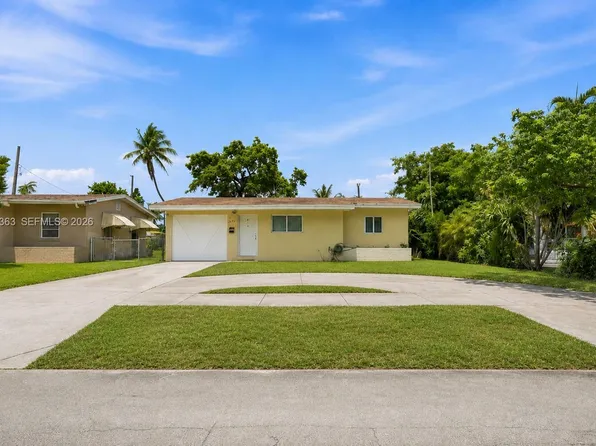 2439 Mayo St, Hollywood, FL 33020