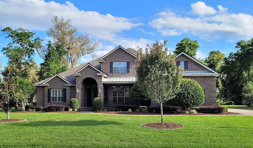 1st image of 441 Summerset Dr
