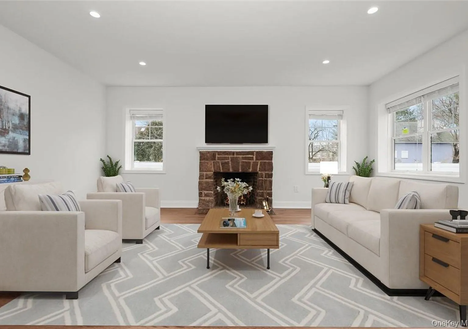 3 bed, 2.0 bath, 1446 sqft, $5,800 — Photo 4