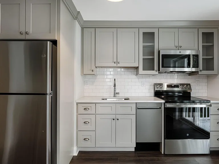 115 Harvey Ave #2 — Photo 12