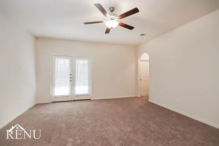 10458 Sweetwater Creek Dr — Photo 15