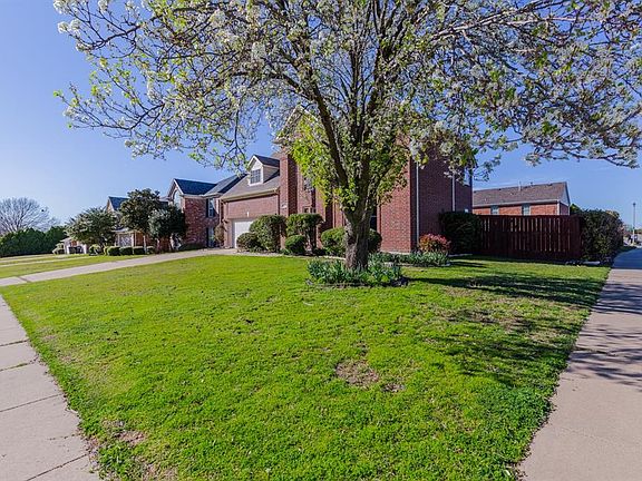 3rd image of 4009 Norcross Dr