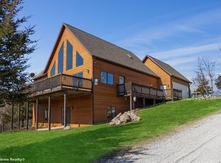 3277 Zander Ln, Dexter, IA 50070