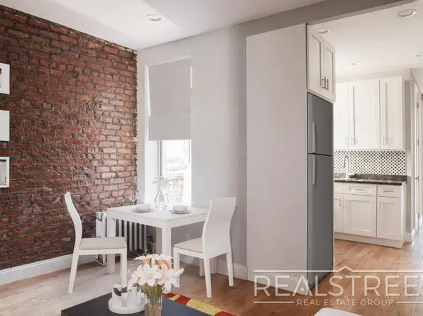 1366 Saint John's Place image 1 of 7