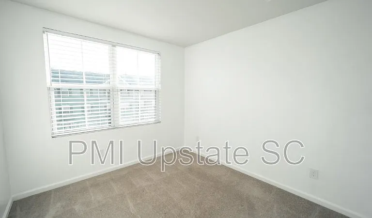 226 Coldwater Creek Ct — Photo 13