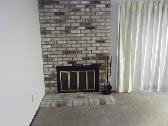 5th image of 2284 Bristlecone Dr