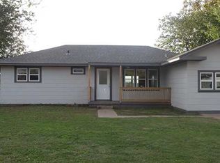 610 N Ford Ave, Stroud, OK 74079
