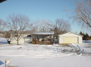 361 S Simpson Rd, Salina, KS 67401