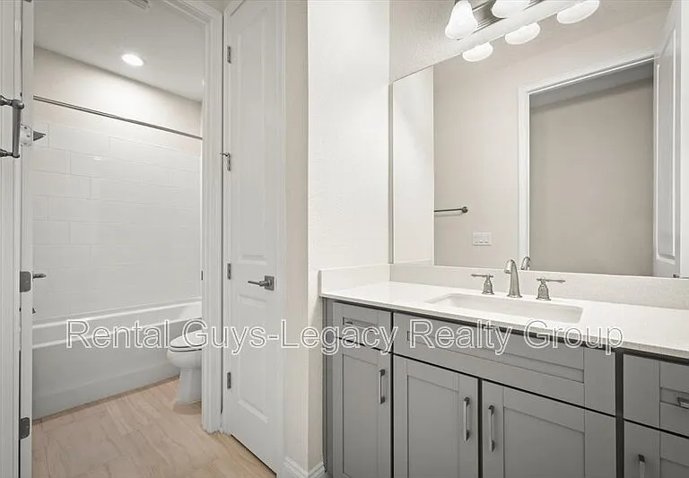 42 Banfield Ln — Photo 9