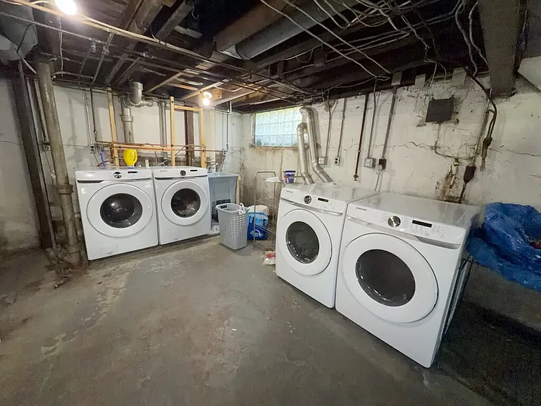 3740 Andrew Ave #1 — Photo 11