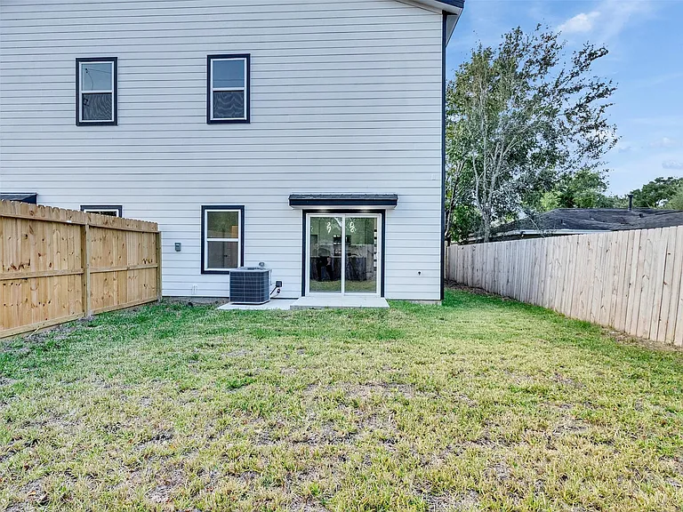 7358 Guadalcanal Rd #A — Photo 34