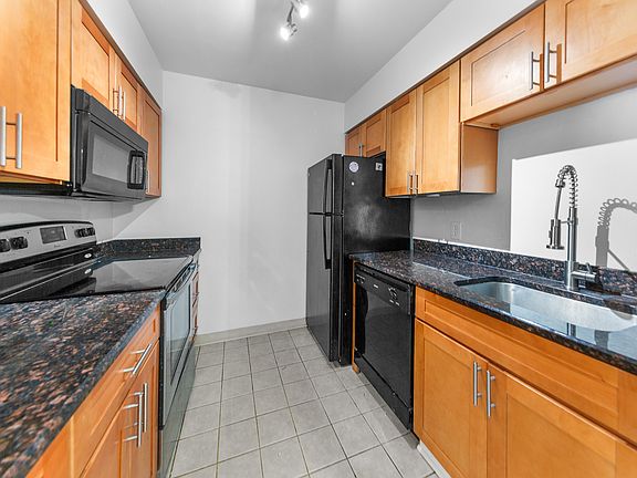 4th image of 497 Broadway #101