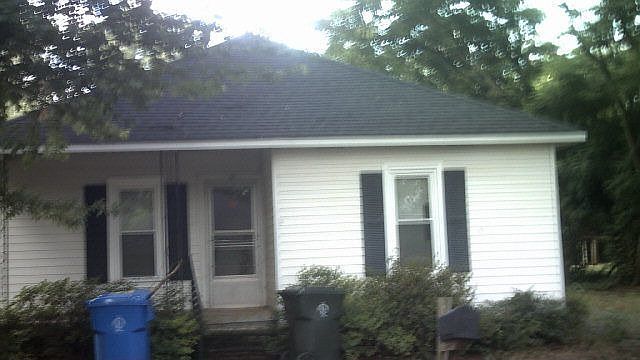1st image of 111 Fulton Dr