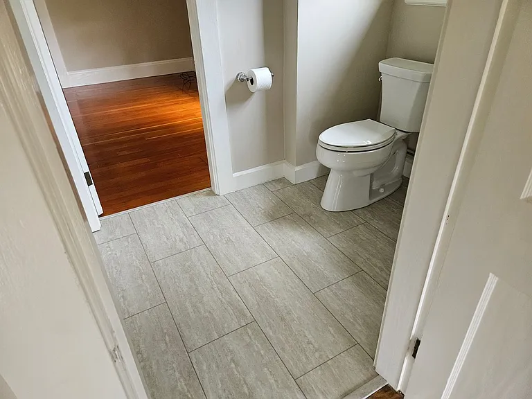 36 Pleasant St — Photo 23