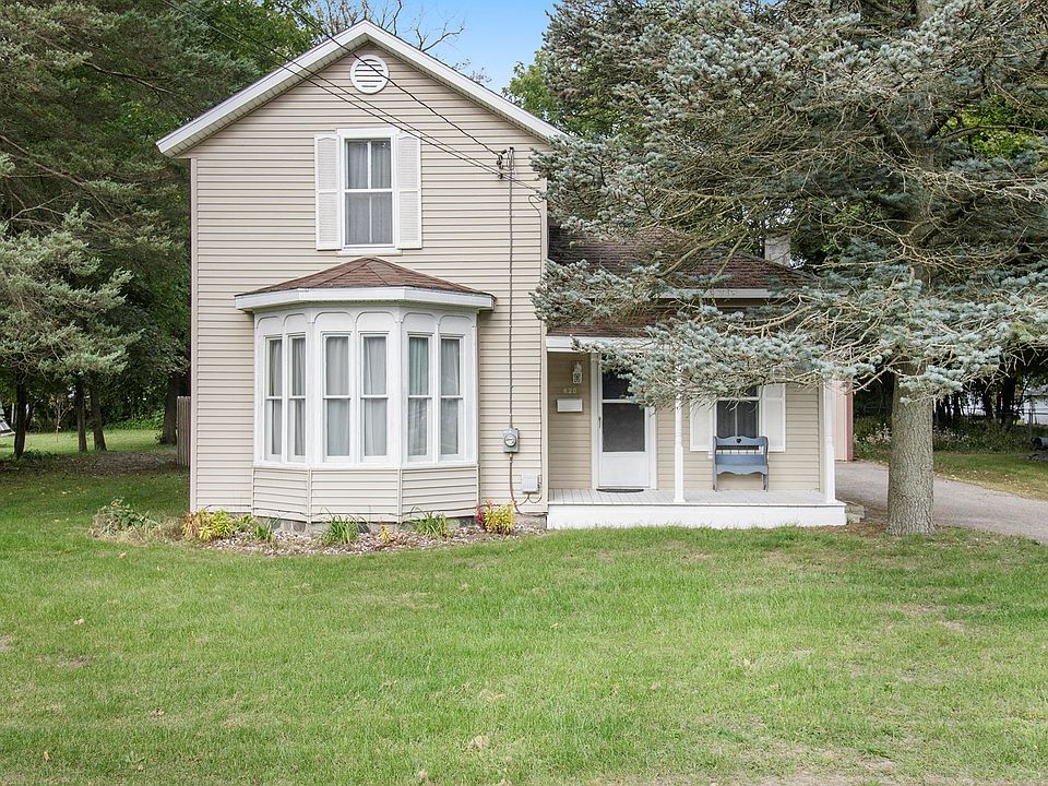 1st image of 620 S Farmer St