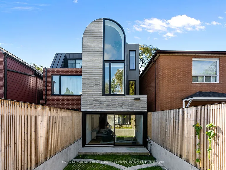 44 Foxley St — Photo 29