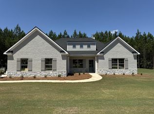 81 Mulberry Crossing Ct, Cataula, GA 31804