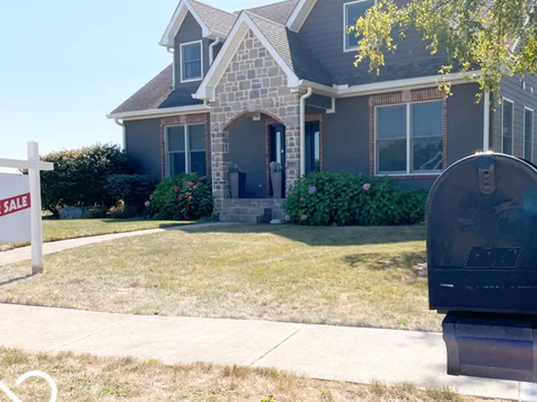 737 Mulberry Ln, Tipton, IN 46072