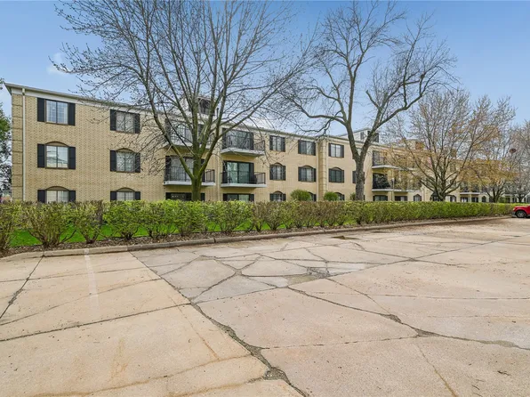 150 Thompson Dr SE APT 318, Cedar Rapids, IA 52403