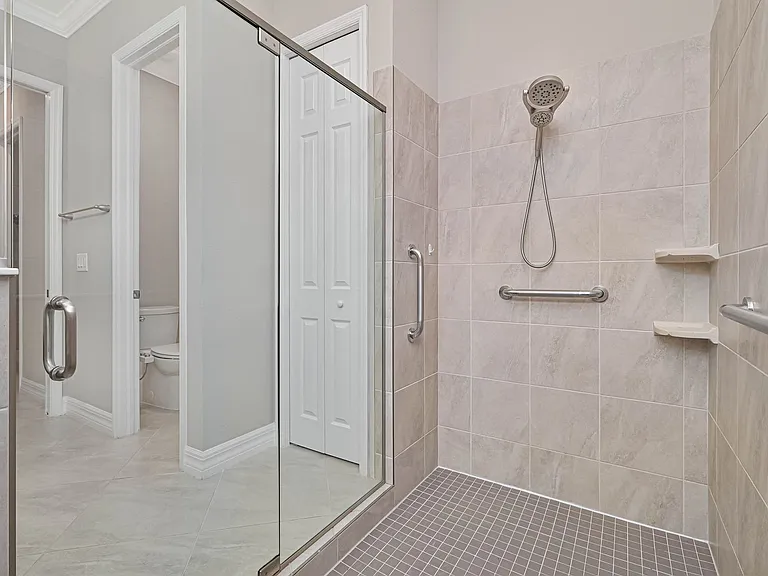 28076 Foxrock Ct — Photo 24