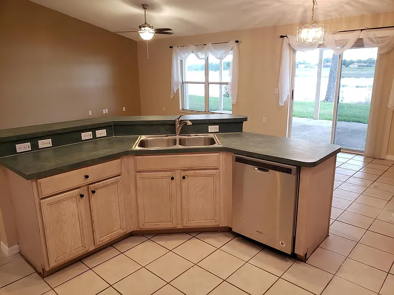 Kitchen/Family
