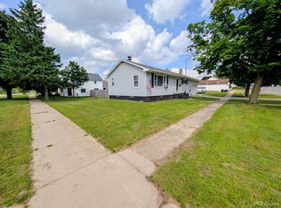 600 Walnut St, Norway, MI 49870