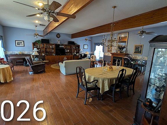 3rd image of 40149 Crowes Landing Rd