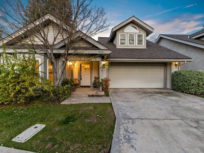 9136 N Stoneridge Ln, Fresno, CA, 93720