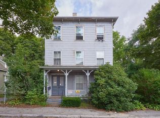 39 Richards St, Worcester, MA 01603