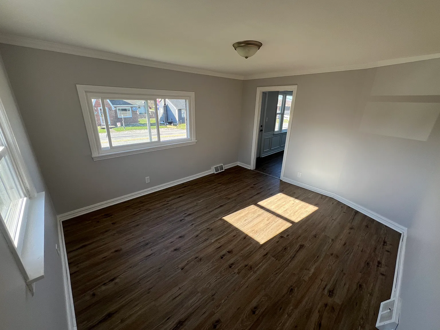 3 bed, 1.5 bath, 1224 sqft, $1,450 — Photo 4